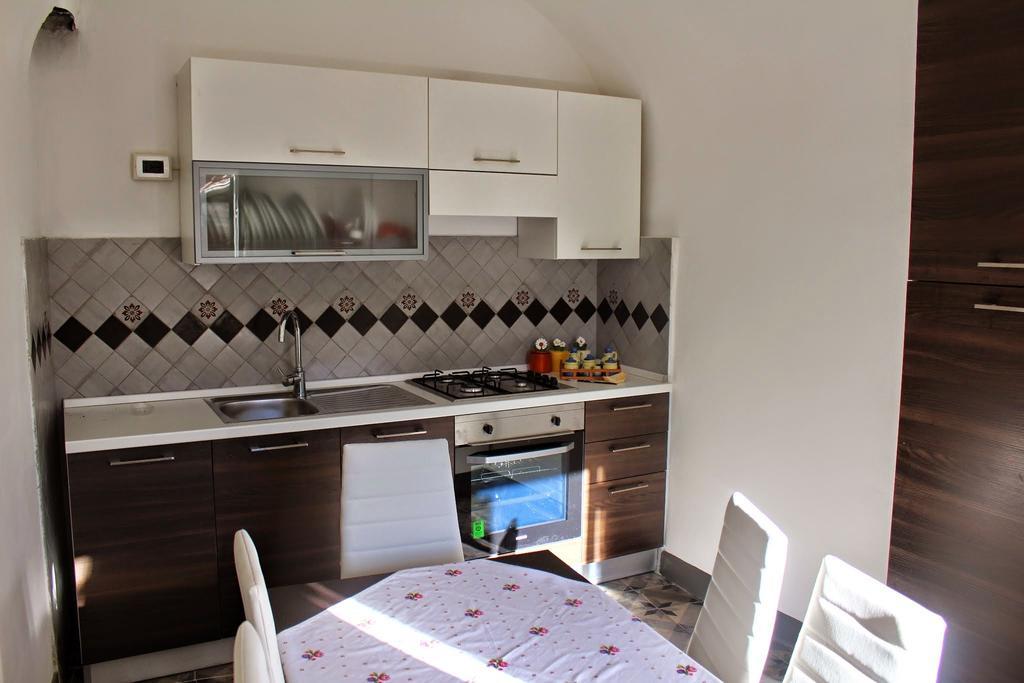 Montegrazie Apartment インペリア 部屋 写真