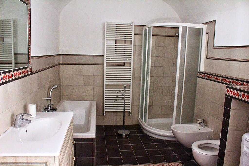 Montegrazie Apartment インペリア 部屋 写真