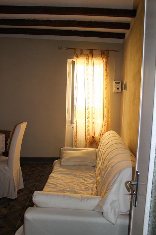 Montegrazie Apartment インペリア 部屋 写真